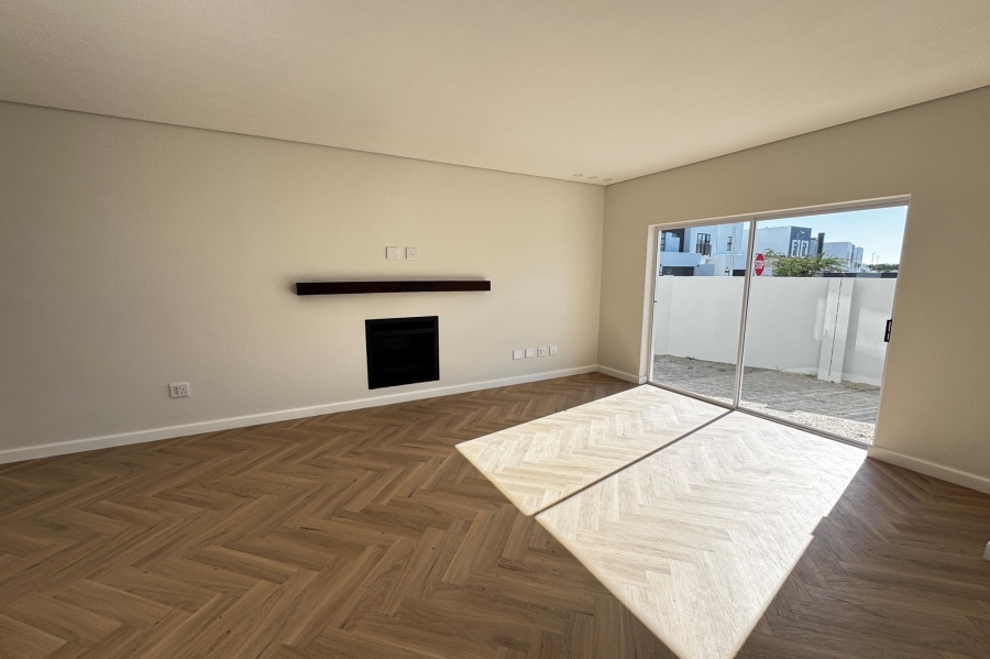 4 Bedroom Property for Sale in Sandown Western Cape